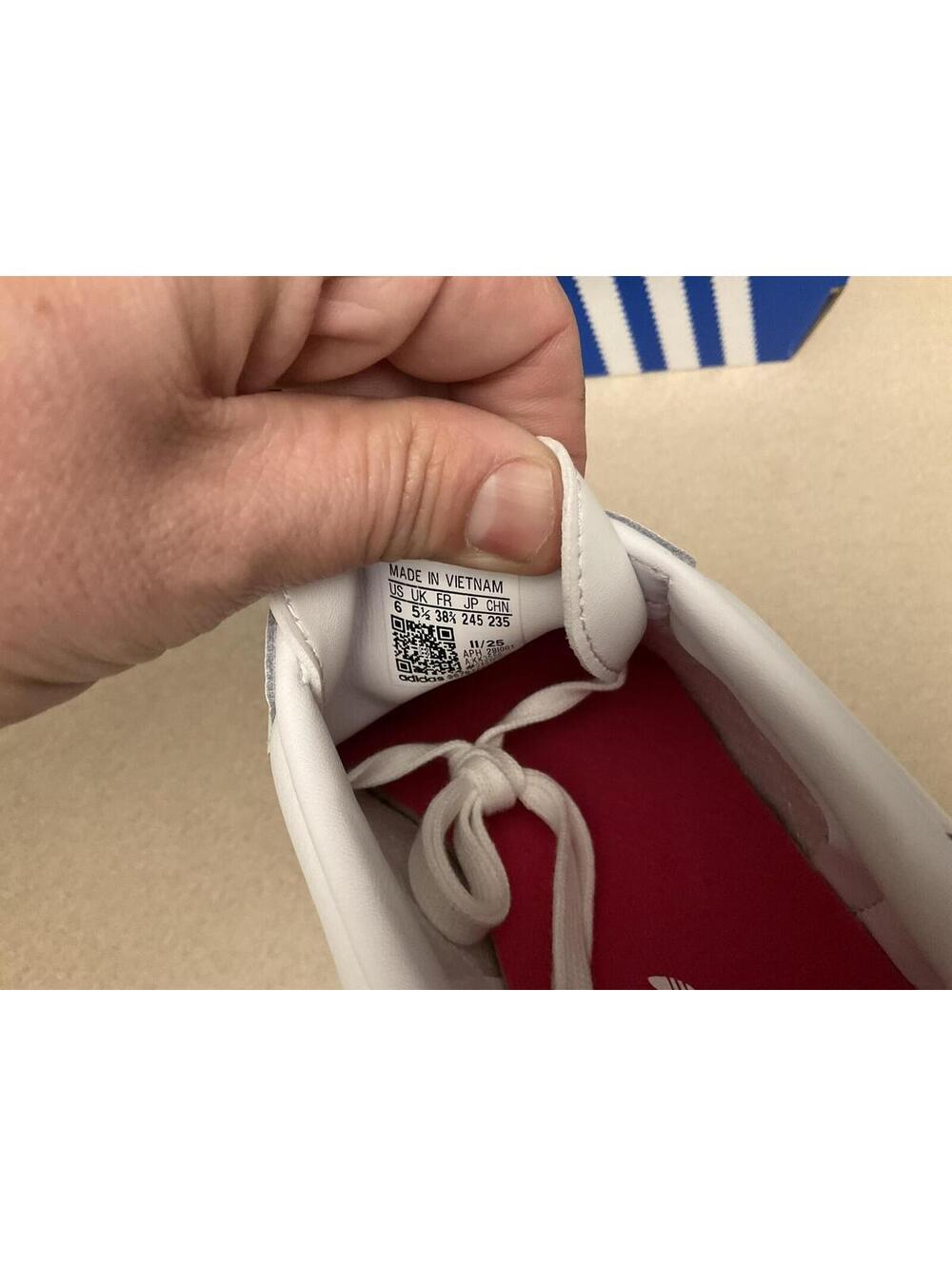 New! Adidas Originals Samba OG White/Pink Shoes. Youth’s 6. Women’s 7. Nice!! - Picture 6 of 11